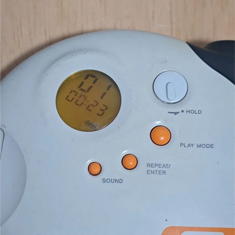 Sony Walkman D-SJ301 Portable CD Player CD-R G-Protection WORKS!!!!